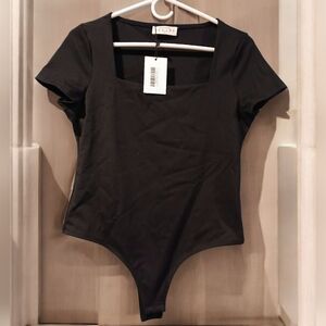 New Sculpt Short Black Square Neck Stretch Bodysuit Shirt Womans Large Petite